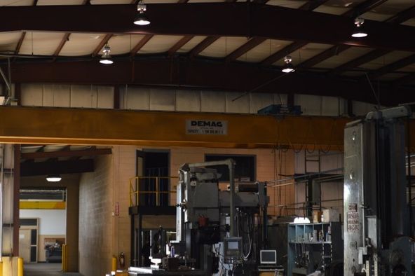 Crane Industrial Building plus Extra build-able Lot: 2219 North Central Avenue, Rockford, IL 61101
